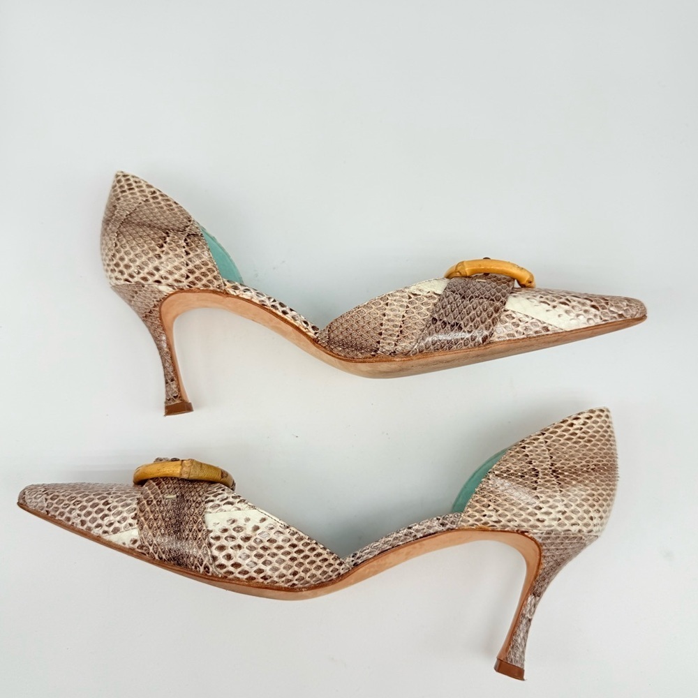 Manolo Blahnik Brown Neutral Snakeskin Leather bamboo buckle D’orsay pumps 37.5 - Picture 4 of 10
